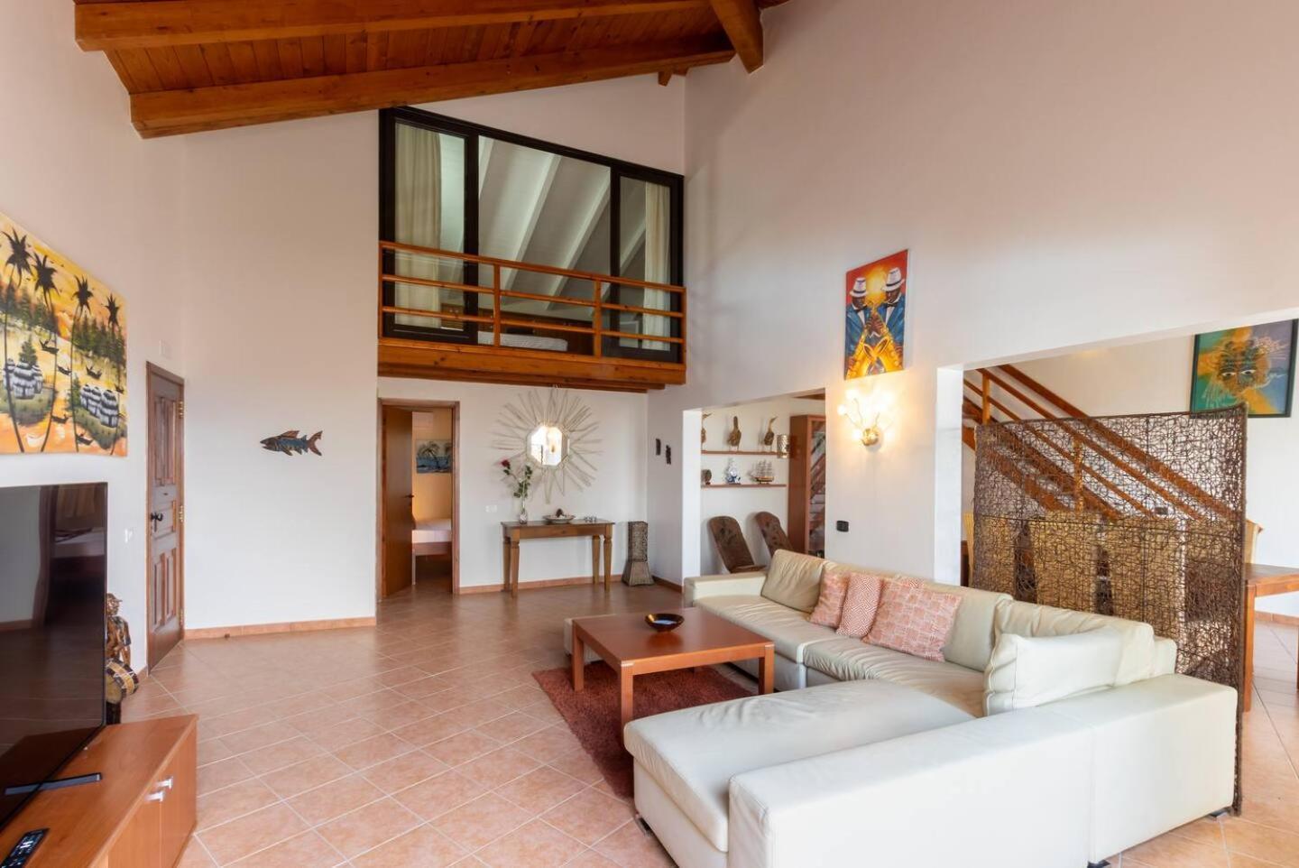 Porto Antigo 1 - Three Bedroom, Pool & Wifi سانتا ماريا المظهر الخارجي الصورة